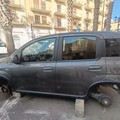 Rubati gli pneumatici ad una Fiat Panda