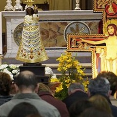 La Croce di San Damiano e la Madonna di Loreto arrivano a Terlizzi