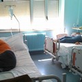 Ospedale «Sarcone», tutti i reparti sono in affanno: interrogazione regionale di Congedo