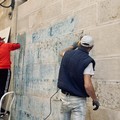 Prontamente rimosse le scritte vandaliche al mercato Lioy