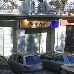 Tentato furto con fiamma ossidrica al negozio Sinergy