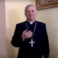 Il vescovo Cornacchia, solidarietà al sindaco