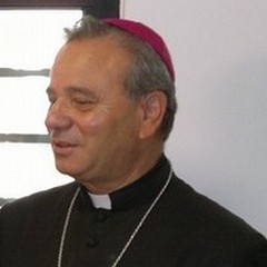 «I provvedimenti sul crac della Casa Divina Provvidenza, non riguardano il Vescovo Martella»