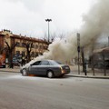 ULTIM'ORA - Auto in fiamme in viale Roma