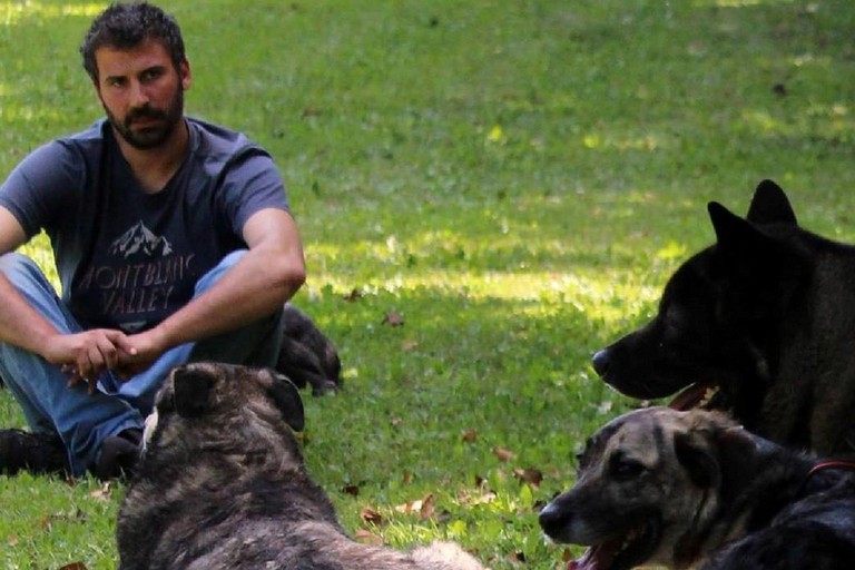 Michele Minunno a Terlizzi per parlare di comportamento dei cani