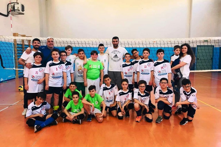 I ragazzi della Scuola Pallavolo Terlizzi