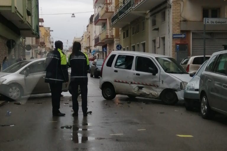 L'incidente stradale avvenuto in via Tripoli