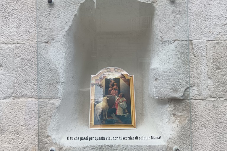 Edicola Votiva Maria SS di Sovereto. <span>Foto Francesco Pitto'</span>
