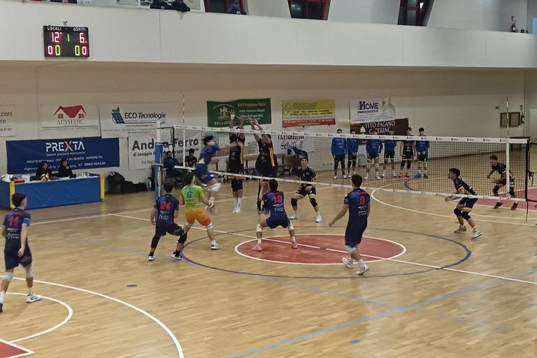 Under 19 Scuola di Pallavolo Terlizzi-M.B. Volley Ruffano 3-0. <span>Foto Francesco Pitto'</span>