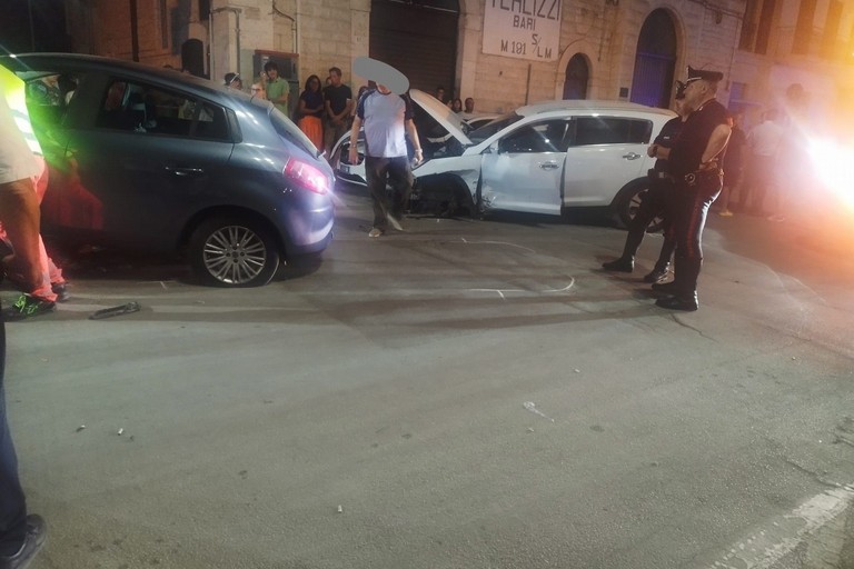 Carambola tra auto a Terlizzi