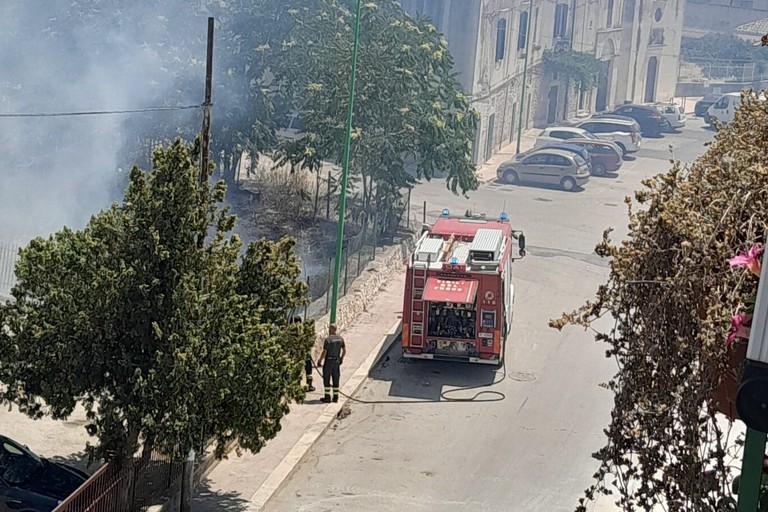 incendio via carelli