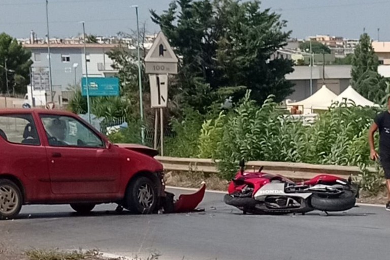 Incidente stradale Ponte via Mariotto