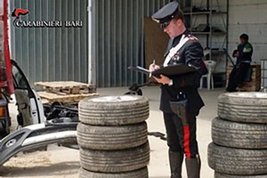 carabinieri auto rubate