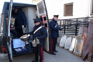 carabinieri furto argenteria