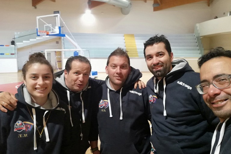 Lo staff della Polisportiva Terlizzi. <span>Foto Gianluca Battista</span>