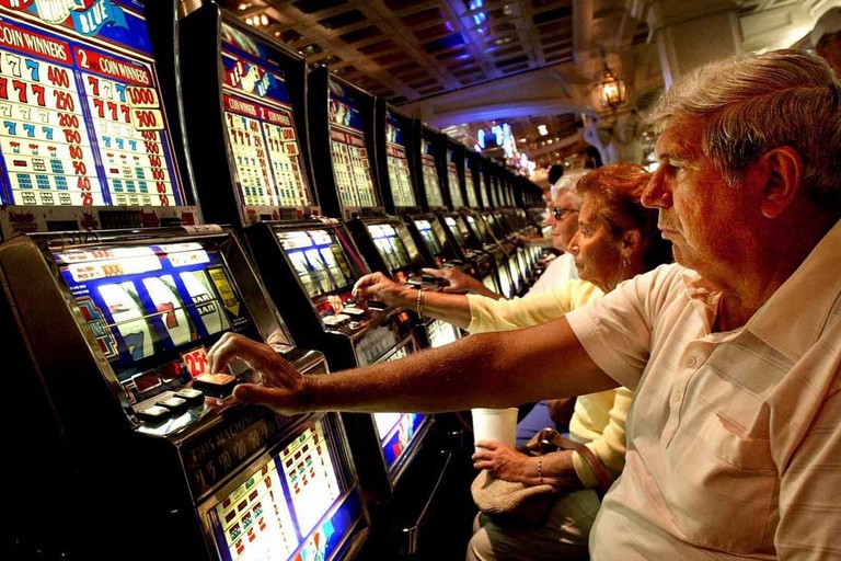 Una slot machine