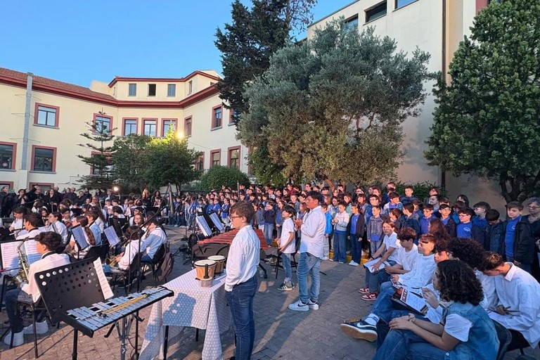 concerto di fine anno dell’Istituto Comprensivo “Don Pappagallo - Gesmundo”. <span>Foto Paolo Alberto Malerba</span>