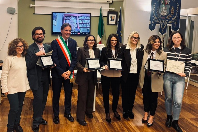 Premiazione per le tesi di laurea che hanno studiato la città. <span>Foto Paolo Alberto Malerba</span>